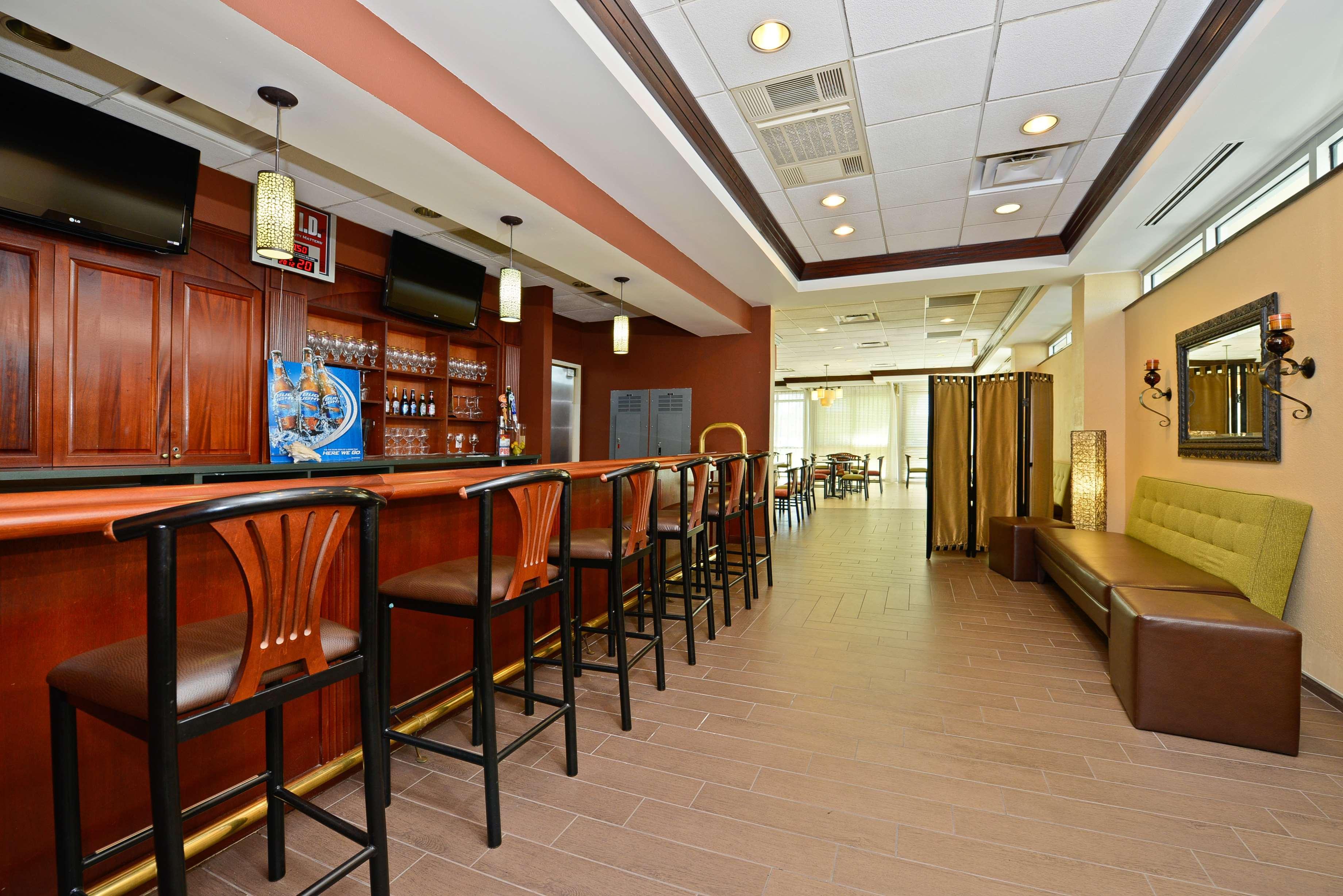 Best Western Plus North Miami-Bal Harbour Экстерьер фото