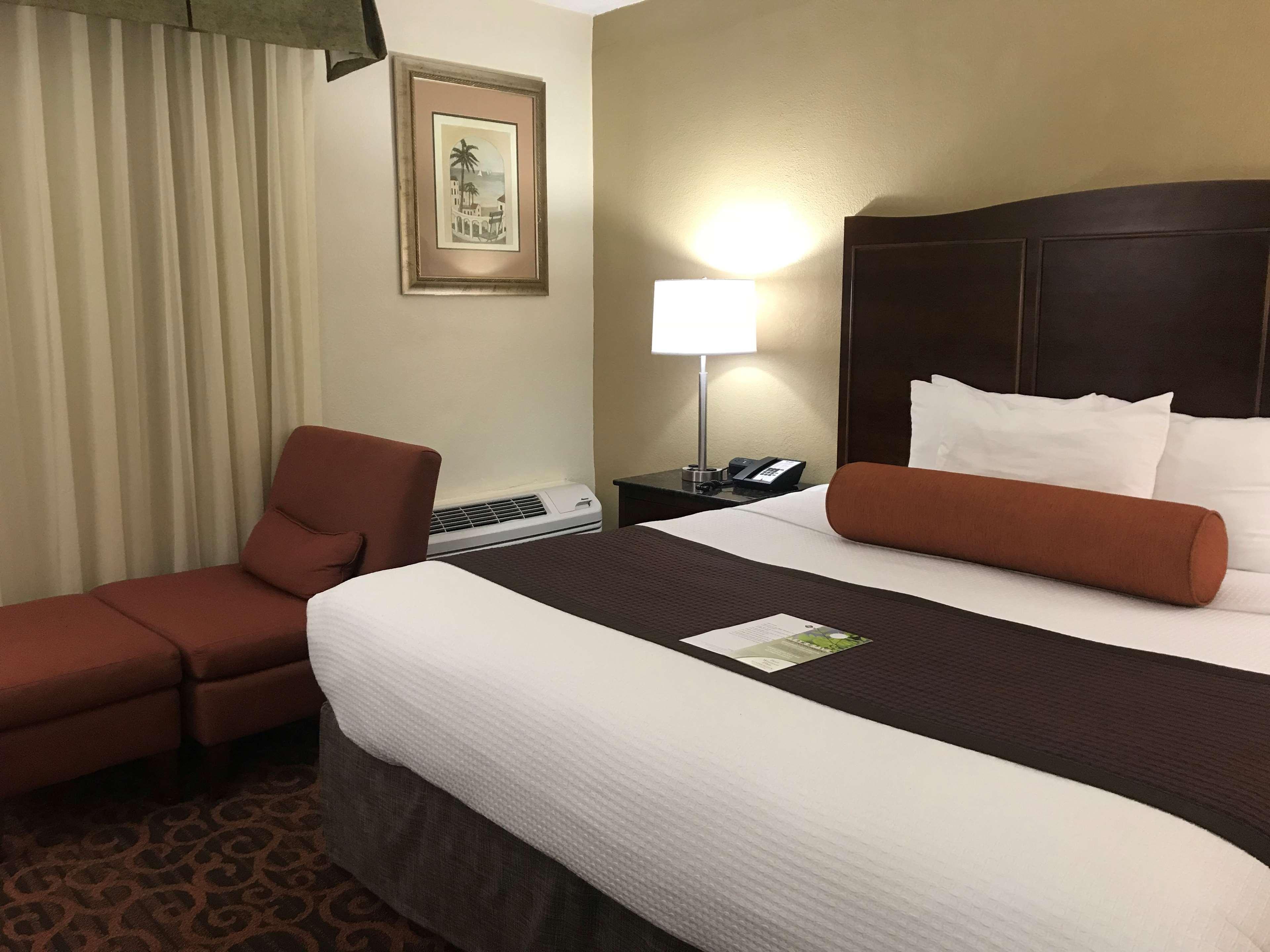 Best Western Plus North Miami-Bal Harbour Экстерьер фото