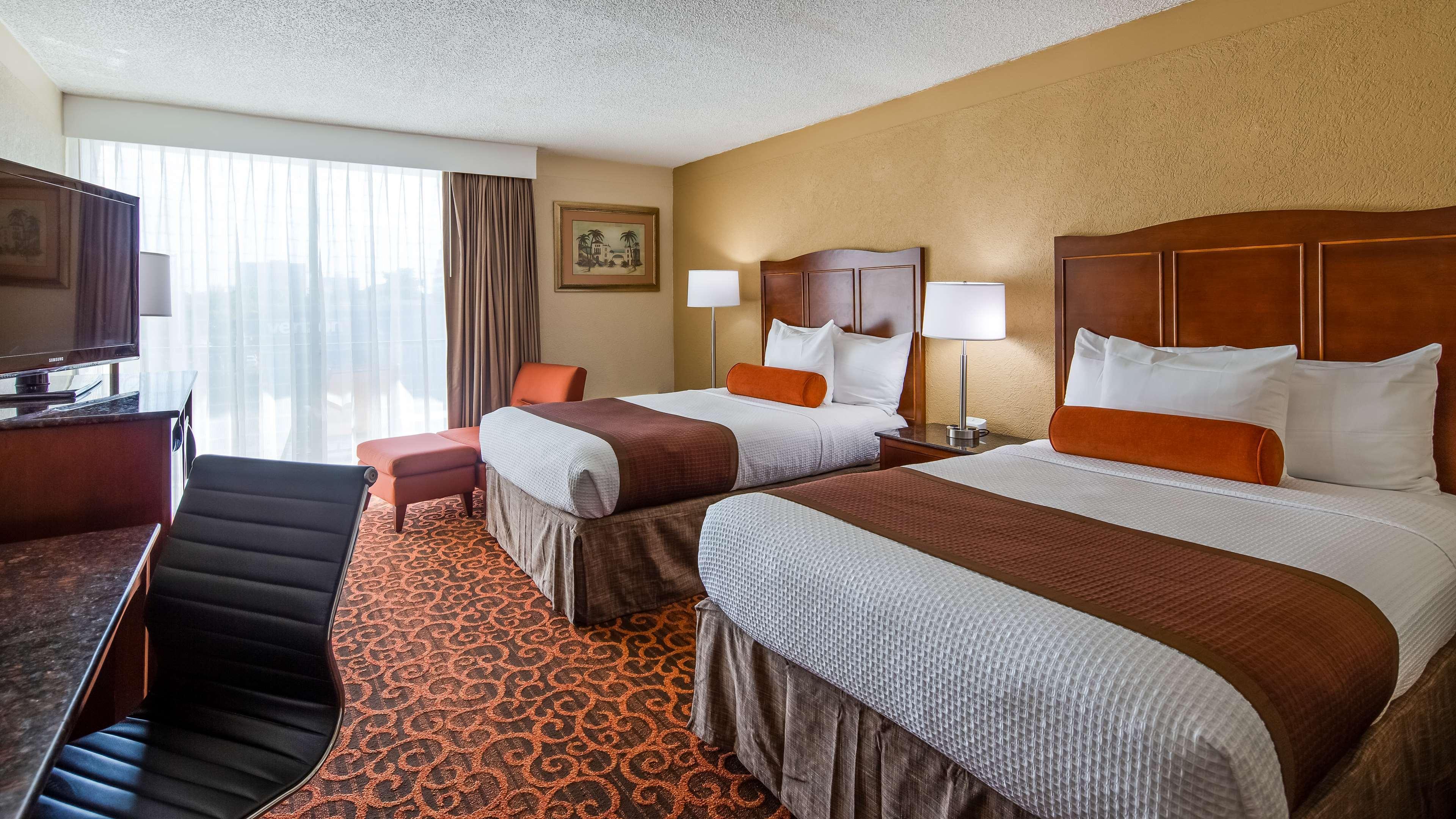 Best Western Plus North Miami-Bal Harbour Экстерьер фото